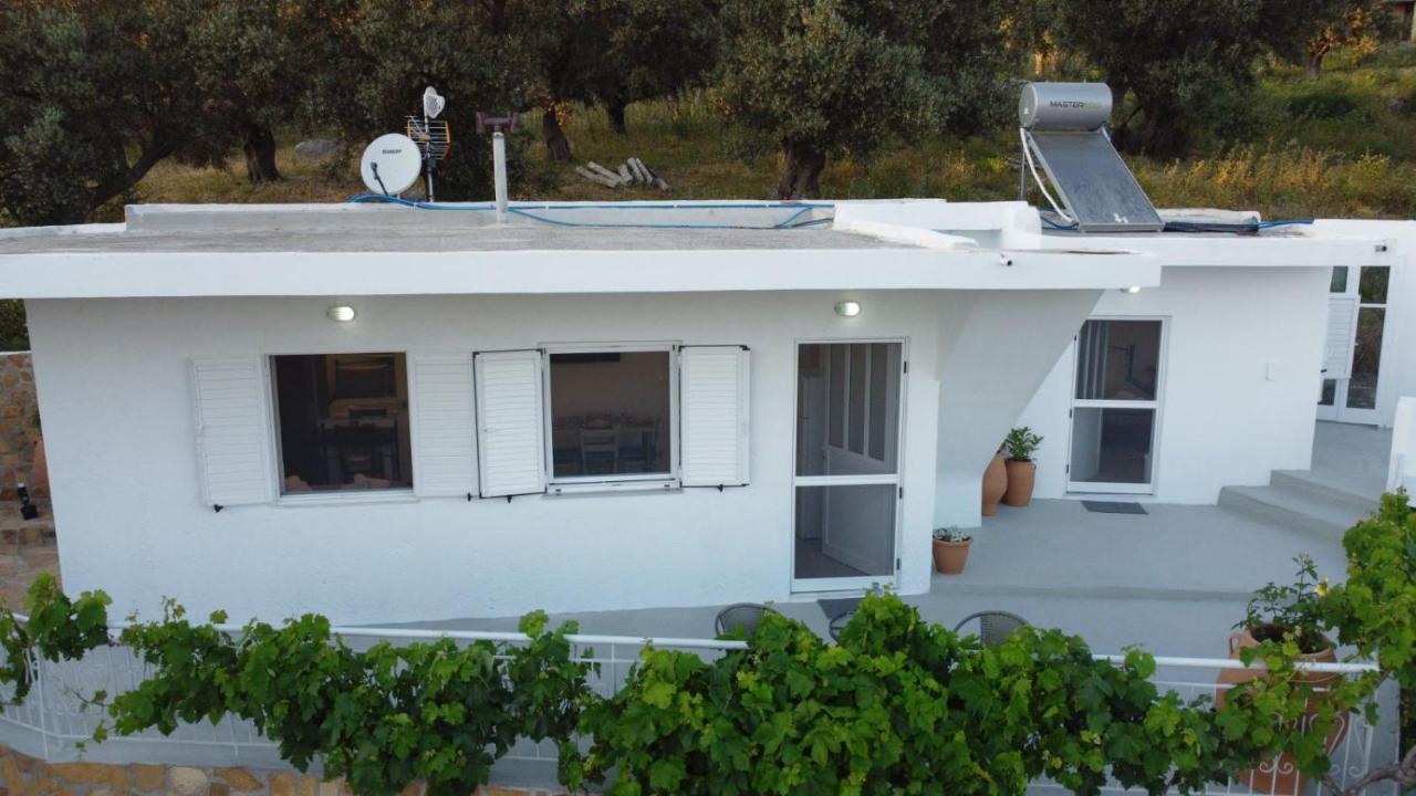 Villa Mano'S House Triopetra Esterno foto